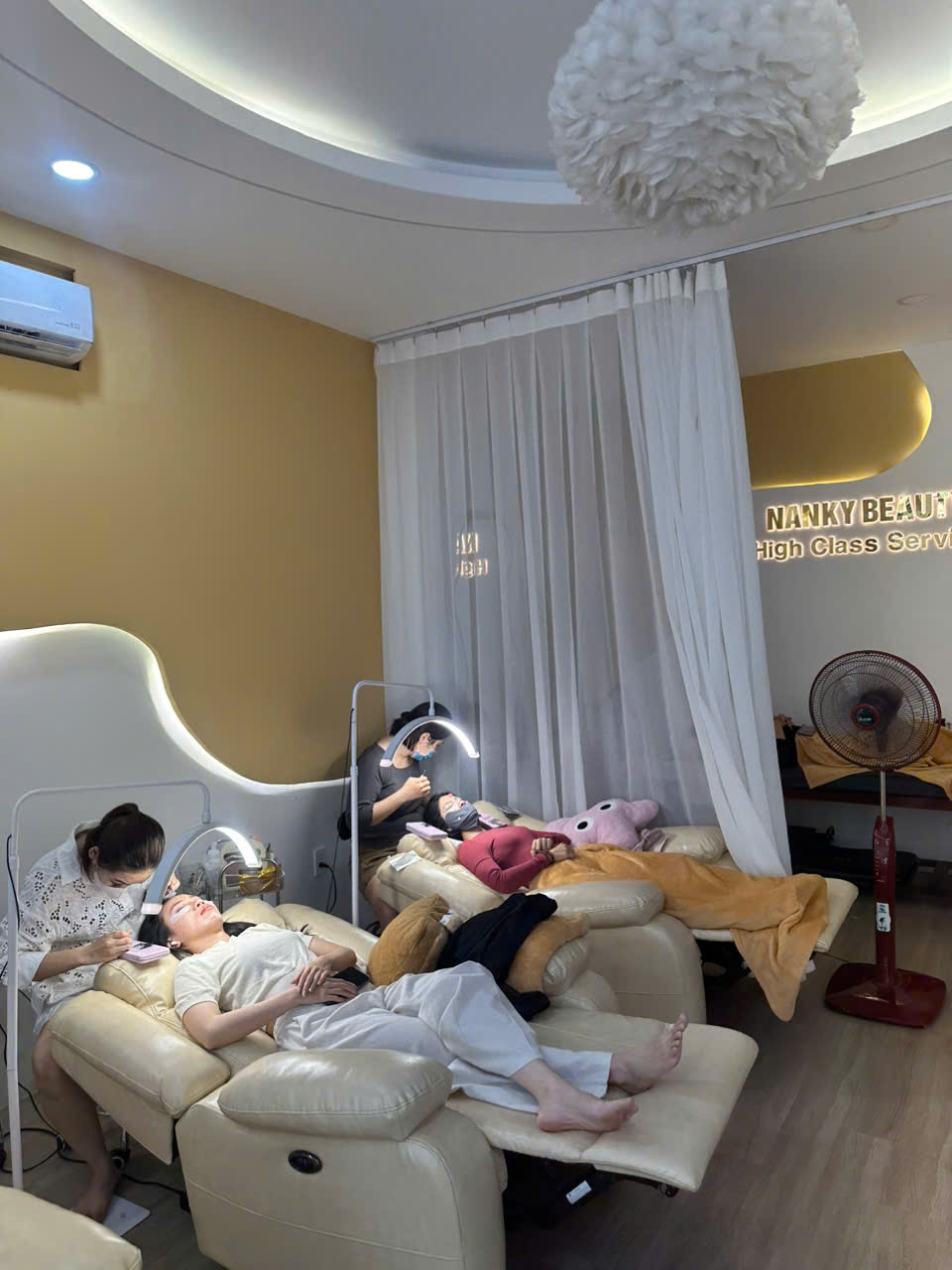 Nail Chuyên Nghiệp